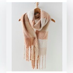 BRAND NEW Free People Piper Plaid Recycled Blend Fringe Scarf color seashell